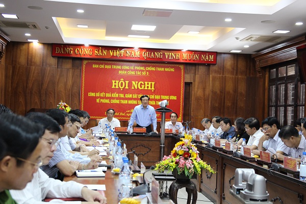 Huế: Xử lý kỷ luật khiển trách 5 cán bộ đứng đầu các cơ quan vì để xảy ra tham nhũng