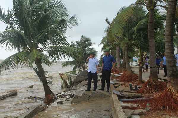 Thanh Hóa nỗ lực khắc phục thiệt hại do cơn bão số 10 gây ra - Hình 2