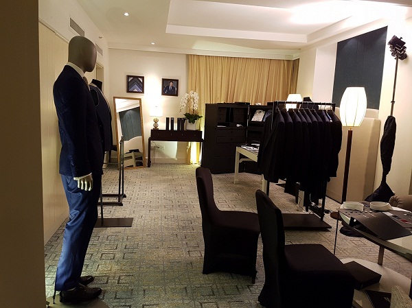 Khách hàng VIP của Sun Group trải nghiệm dịch vụ may đo xa xỉ nhất thế giới