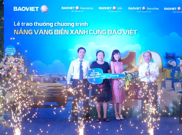 Chương trình “Nắng vàng biển xanh cùng Bảo Việt”: Tri ân khách hàng hơn 10 tỷ đồng - Hình 1