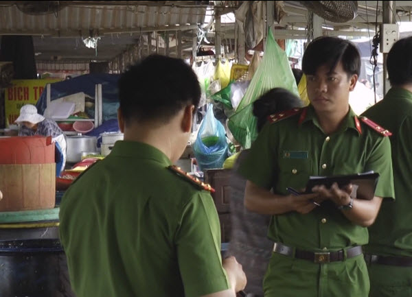 Xử phạt 30 triệu đối với hành vi dùng hóa chất tẩy trắng bắp chuối