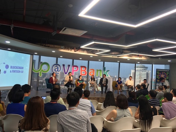 Ứng dụng công nghệ Blockchain – Fintech trong thương mại điện tử - thanh toán trực tuyến