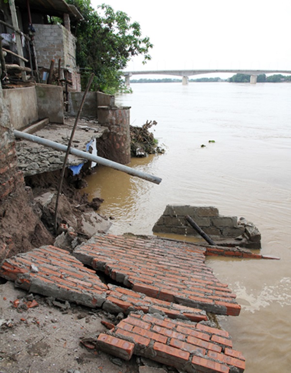 Đã có 102 người bị chết và mất tích do ảnh hưởng của mưa lũ - Hình 1
