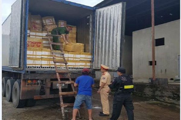 Quảng Ninh: Bắt giữ xe chở 25 tấn cá không rõ nguồn gốc xuất xứ - Hình 1