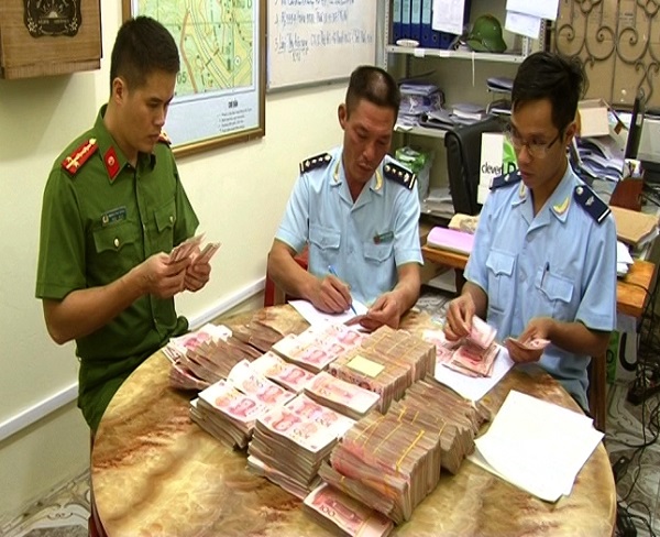 Lạng Sơn: Thu giữ gần 1 triệu nhân dân tệ vận chuyển trái phép qua biên giới