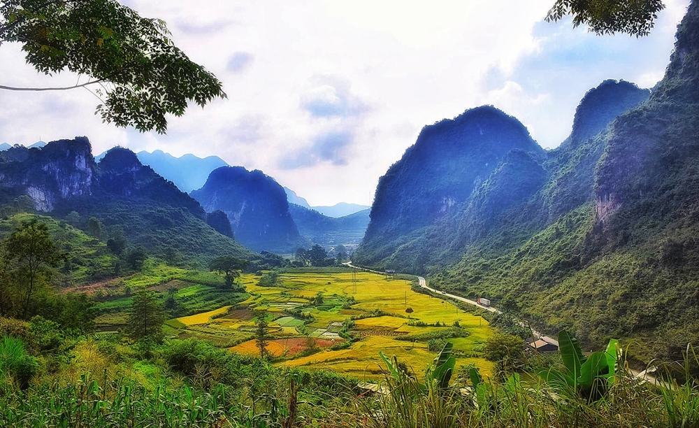 Lãng mạng tựa thế giới ảo - Tuyệt Tình Cốc Cao Bằng - Hình 2