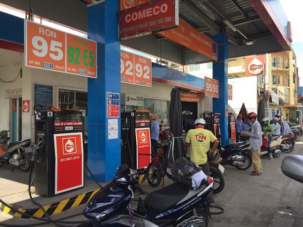 Công khai danh tính các cửa hàng xăng dầu kinh doanh trái phép