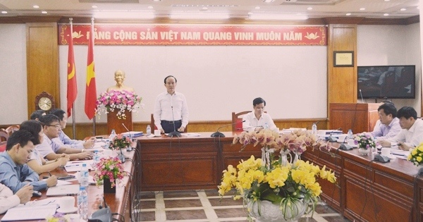Thành ủy Hà Nội làm việc với Huyện ủy Phúc Thọ về tình hình thực hiện Nghị quyết 15 - Hình 1