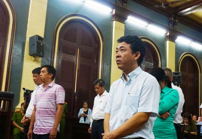 Hủy toàn bộ bản án cấp sơ thẩm để xét xử lại vụ án buôn thuốc trị ung thư giả tại VN Pharma