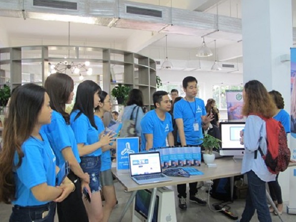 Hỗ trợ sinh viên khởi nghiệp