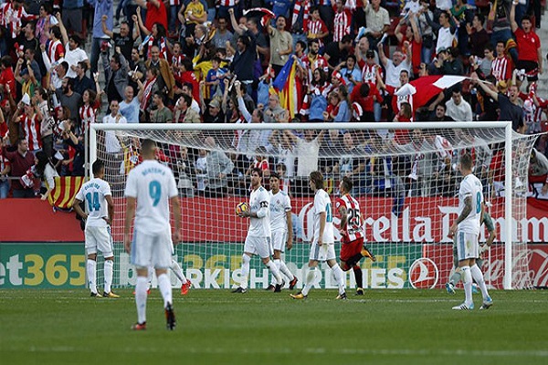 Để lên ngôi vô địch, Real Madrid cần đến những phép màu - Hình 1