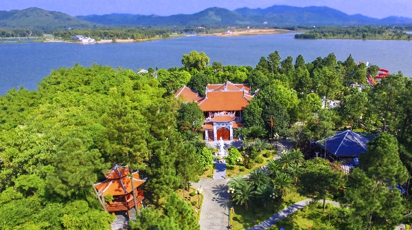 Du lịch Vĩnh Phúc: Khám phá Đảo Ngọc