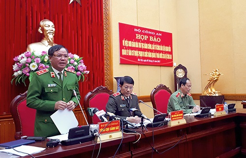 Một công dân có thể sở hữu rất nhiều giấy tờ khác nhau