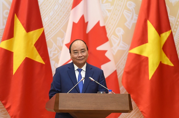 Thủ tướng Nguyễn Xuân Phúc họp báo với Thủ tướng Canada - Hình 2