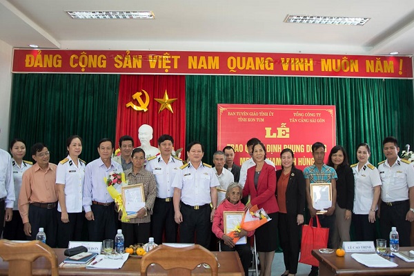 Tổng công ty Tân cảng Sài Gòn tri ân mẹ Việt Nam Anh hùng tại Gia Lai, Kon Tum - Hình 3