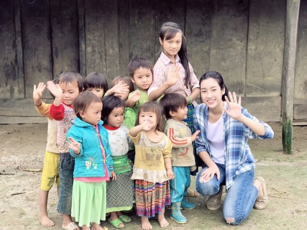 Hoa hậu Mỹ Linh lọt top 20 hoa hậu nhân ái tại Miss World 2017