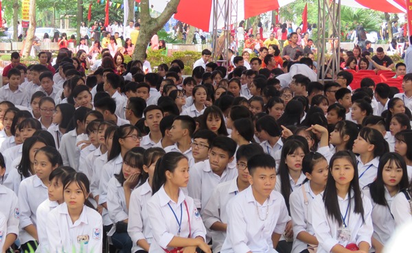 Trường THPT Xuân Hòa: Kỷ niệm 30 năm thành lập trường, chào mừng ngày 20/11 - Hình 5