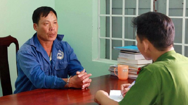 Đắk Lắk: Khởi tố 2 vợ chồng trong vụ án giết người, nhét xác dưới cống