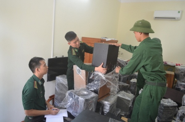 Hải Phòng: Thu giữ số lượng lớn hàng điện tử không nguồn gốc