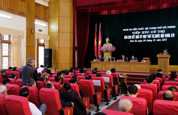 Thủ tướng Nguyễn Xuân Phúc tiếp xúc cử tri tại TP. Hải Phòng - Hình 1