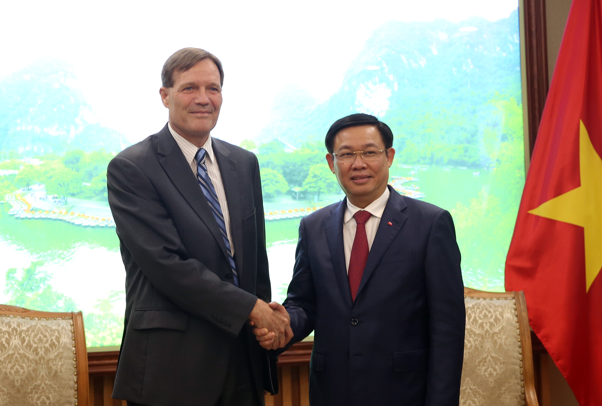 Tăng cường liên kết doanh nghiệp Việt Nam với chuỗi cung ứng toàn cầu