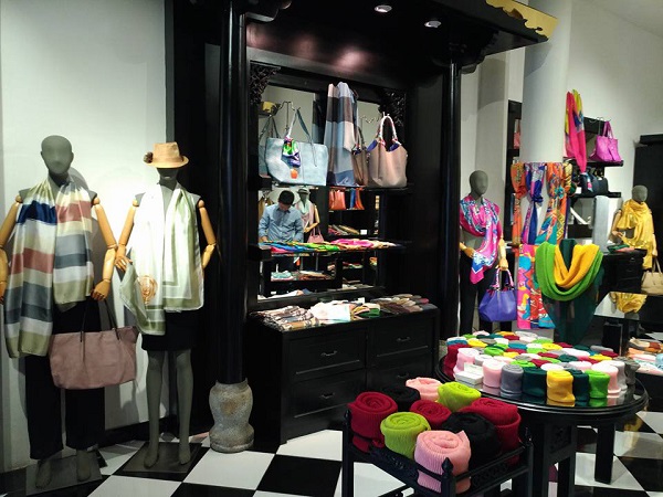 Vụ khăn lụa Khaisilk: Bộ Công thương yêu cầu chuyển hồ sơ sang cơ quan cảnh sát điều tra