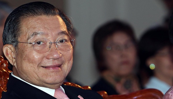 Chân dung tỷ phú Thái Lan nắm giữ 19% cổ phần Vinamilk, 40% cổ phần Sabeco