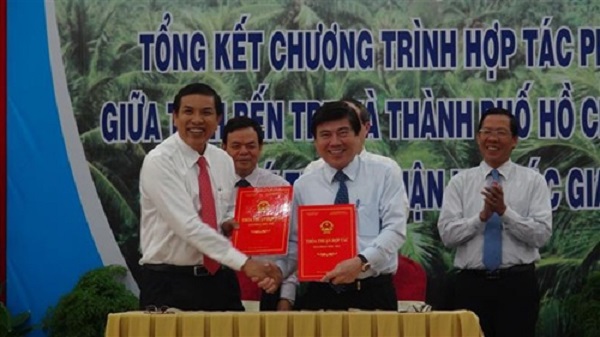 TP. HCM và tỉnh Bến Tre hợp tác phát triển kinh tế đảm bảo an sinh xã hội - Hình 1