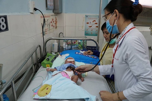 TP. HCM: Bệnh về đường hô hấp gia tăng ở trẻ em