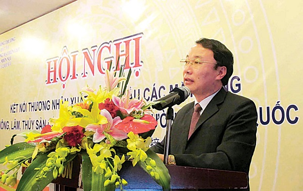 Phó chủ tịch UBND tỉnh Lạng Sơn, Nguyễn Công Trưởng: Quyết liệt chống buôn lậu - Hình 1