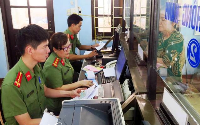 Công an tỉnh Thừa Thiên Huế tập huấn văn hóa ứng xử - Hình 1