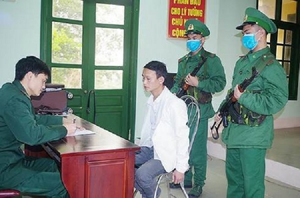 Quảng Ninh: Bắt giữ đối tượng vận chuyển 20 bánh Heroin qua biên giới - Hình 1