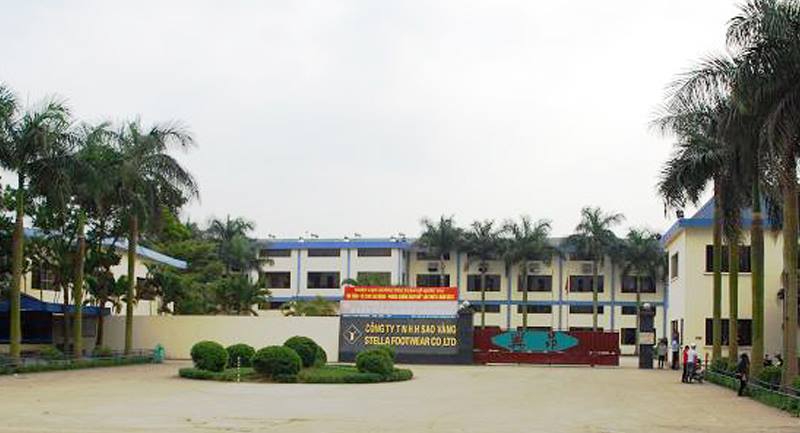 Quảng Ninh: Nổ máy hấp giày, 5 công nhân bị thương