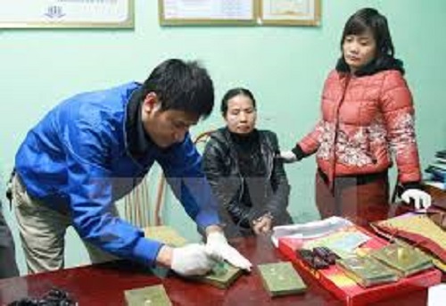 Hưng Yên: Bắt quả tang một đối tượng vận chuyển 5 bánh heroin