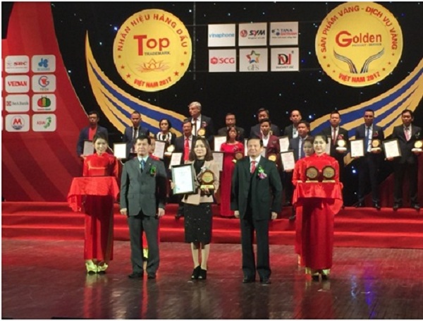 Sachivina nhận danh hiệu top 50 nhãn hiệu và top 10 sản phẩm Việt Nam