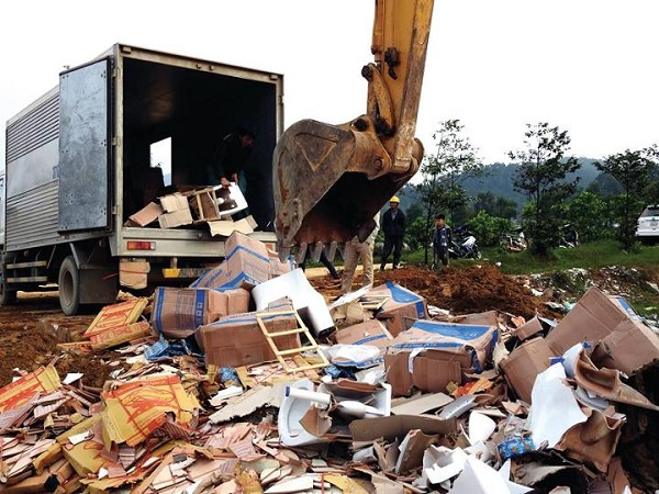 Nghệ An: Vật liệu xây dựng cao cấp bị làm giả