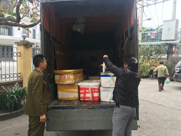 Quảng Ninh: Bắt giữ xe tải chở 1,5 tấn cá Trung Quốc nhập lậu