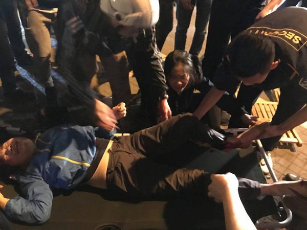 Tông 8 người bị thương, tài xế “xe điên” lỡ trận chung kết U23 Việt Nam - Hình 1