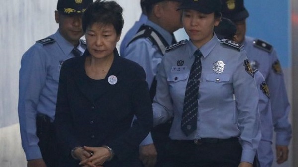 Cựu Tổng thống Hàn Quốc Park Geun-hye đối mặt với cáo buộc mới - Hình 1