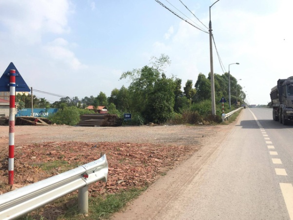 Huyện Lạng Giang (Bắc Giang): Đề nghị xử lý hành vi phá dỡ hộ lan bảo vệ QL 1 - Hình 2