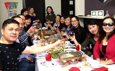 Cộng đồng người Việt ở Romania gìn giữ gốc rễ văn hóa quê nhà