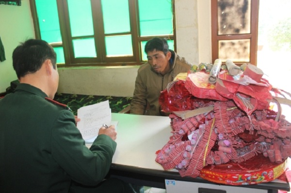 Bắt giữ lượng lớn pháo nổ từ Trung Quốc vào Việt Nam