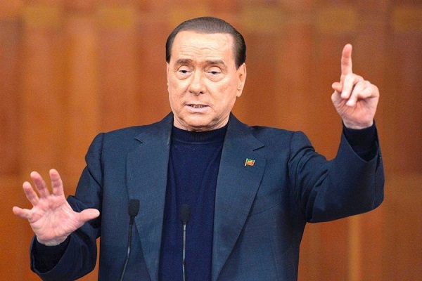 Ông Berlusconi: Sẽ trục xuất người nhập cư trái phép - Hình 1