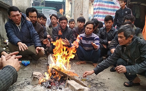Quảng Ninh: Cai thầu bỏ trốn, công nhân như “ngồi” trên đống lửa - Hình 4