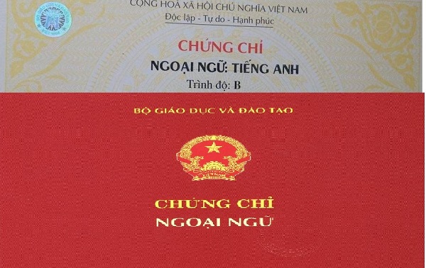 Hà Nội: Bắt giữ nhóm đối tượng tổ chức thi và cấp chứng chỉ ngoại ngữ giả