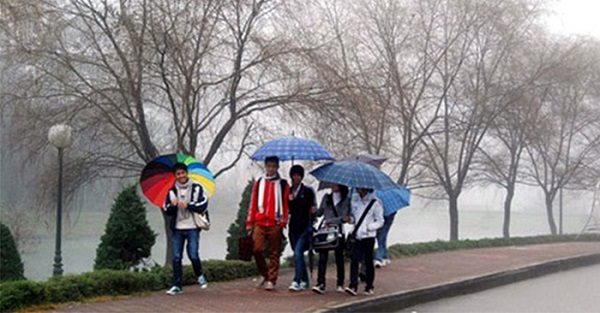 Dự báo thời tiết mùng Hai Tết: Bắc và Trung Bộ mưa nhỏ, trời rét