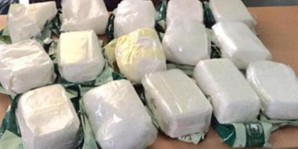 Hòa Bình: Bắt giữ 2 đối tượng vận chuyển 35 bánh heroin