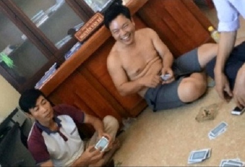 Huyện Yên Định (Thanh Hóa): Kỷ luật hàng loạt cán bộ xã đánh bạc trong trụ sở làm việc