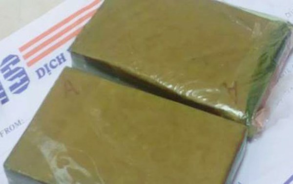 Nghệ An: Thu giữ 3 bánh heroin của đối tượng chuyên “thủ” lựu đạn, súng ngắn