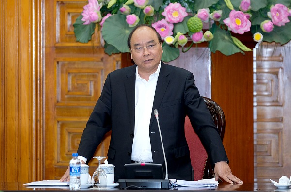 Thủ tướng Nguyễn Xuân Phúc chủ trì cuộc họp về xây dựng kết cấu hạ tầng đồng bộ - Hình 1